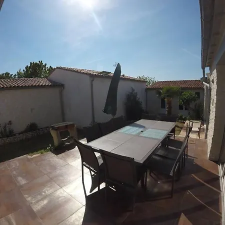Ile De Re -le Clos Des Ajoncs-villa De Charme Avec Piscine Couverte-8 A 12 Pers * Sainte-Marie-de-Ré