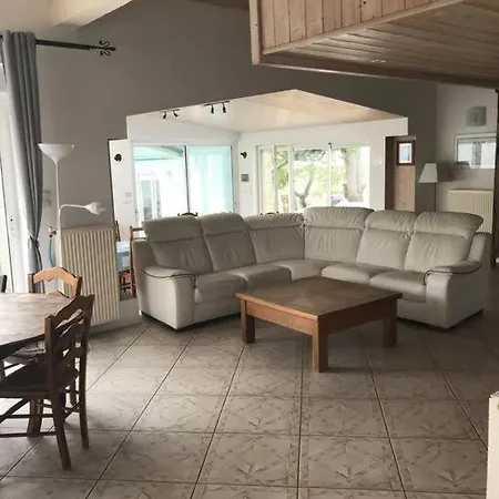 Ile De Re -le Clos Des Ajoncs-villa De Charme Avec Piscine Couverte-8 A 12 Pers * サント・マリー・ド・レ
