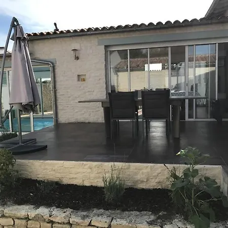 ヴィラ Ile De Re -le Clos Des Ajoncs-villa De Charme Avec Piscine Couverte-8 A 12 Pers