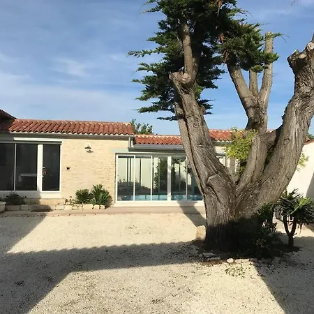 ヴィラ Ile De Re -le Clos Des Ajoncs-villa De Charme Avec Piscine Couverte-8 A 12 Pers